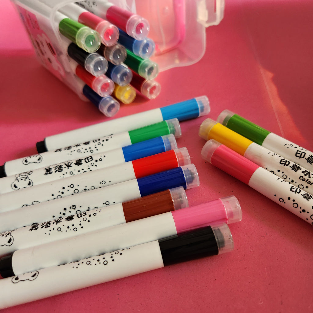 12 Markers with Stamp + Container