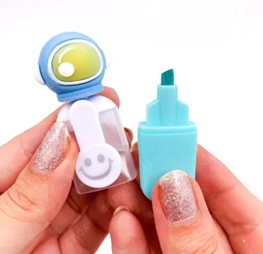 Astronaut shape Pastel Colors Highlighters